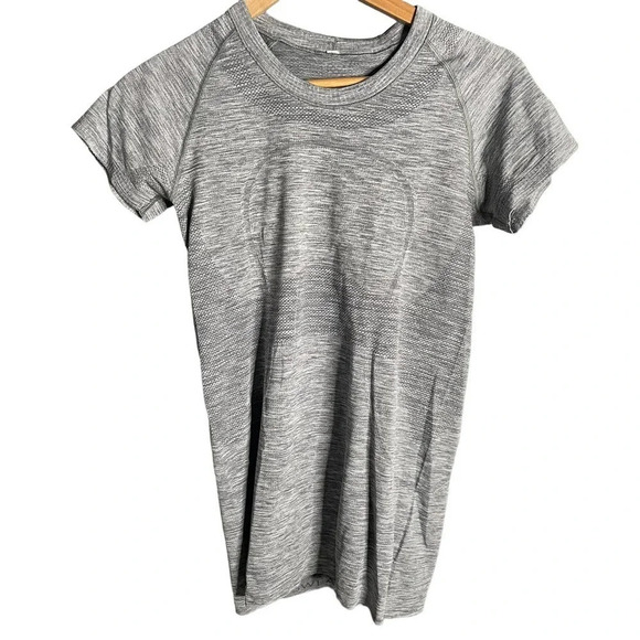 Lululemon Swiftly Tech Short Sleeve Crew Running Tee Gray - Picture 2 of 4